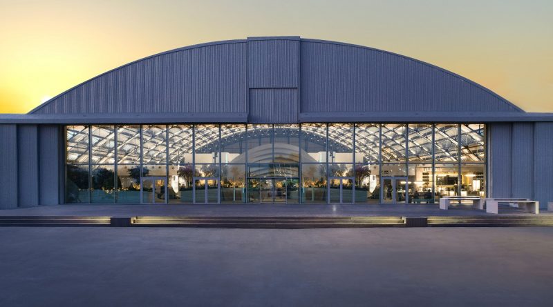 The Ellinikon Experience Centre: &Tau;&omicron; &pi;&iota;&omicron; &epsilon;&nu;&tau;&upsilon;&pi;&omega;&sigma;&iota;&alpha;&kappa;ό, &delta;&iota;&epsilon;&theta;&nu;ώ&sigmaf;, &kappa;έ&nu;&tau;&rho;&omicron; &epsilon;&pi;&iota;&sigma;&kappa;&epsilon;&pi;&tau;ώ&nu; &sigma;&tau;&omicron; &Epsilon;&lambda;&lambda;&eta;&nu;&iota;&kappa;ό!