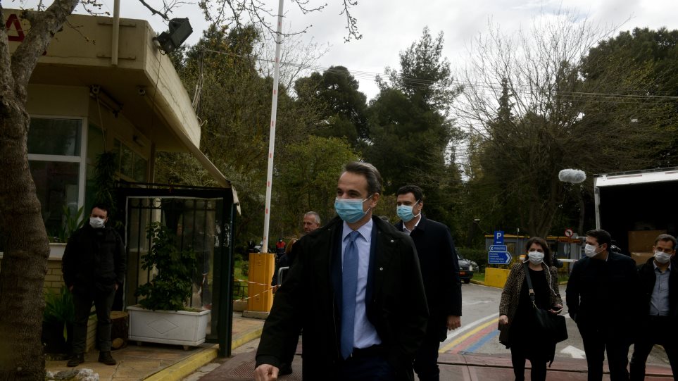 Κορωνοϊός : Τι σκέφτεται το Μαξίμου για την επιστροφή στην κανονικότητα; - Πως η Πρωτομαγιά και η… αισιοδοξία τρομάζουν τη κυβέρνηση;