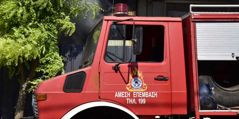 Φωτιά στον Υμηττό σε δασική έκταση: Διακοπή κυκλοφορίας
