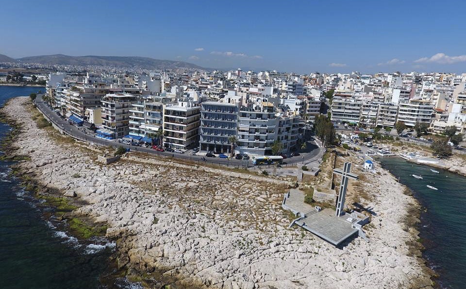 &Tau;&alpha; 80 &chi;&rho;ό&nu;&iota;&alpha; &pi;&omicron;&upsilon; ά&lambda;&lambda;&alpha;&xi;&alpha;&nu; &tau;&eta;&nu; &laquo;&Alpha;&theta;&eta;&nu;&alpha;ϊ&kappa;ή &Rho;&iota;&beta;&iota;έ&rho;&alpha;&raquo;