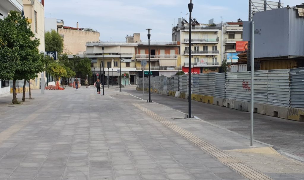 &Kappa;&Omicron;&Rho;&Upsilon;&Delta;&Alpha;&Lambda;&Lambda;&Omicron;&Sigma;: &Eta; &Pi;&lambda;&alpha;&tau;&epsilon;ί&alpha; &Epsilon;&lambda;&epsilon;&upsilon;&theta;&epsilon;&rho;ί&alpha;&sigmaf; &pi;&alpha;&rho;&alpha;&delta;ί&delta;&epsilon;&tau;&alpha;&iota; &sigma;&tau;&eta;&nu; &kappa;&upsilon;&kappa;&lambda;&omicron;&phi;&omicron;&rho;ί&alpha; &xi;&alpha;&nu;ά