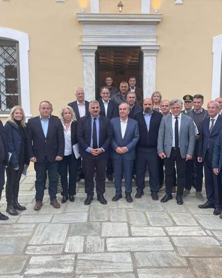 &Omicron; &Gamma;&rho;&eta;&gamma;ό&rho;&eta;&sigmaf; &Kappa;&omega;&nu;&sigma;&tau;&alpha;&nu;&tau;έ&lambda;&lambda;&omicron;&sigmaf; &sigma;&tau;&omicron; &Delta;ή&mu;&omicron; &Nu;&omicron;&tau;ί&omicron;&upsilon; &Pi;&eta;&lambda;ί&omicron;&upsilon;