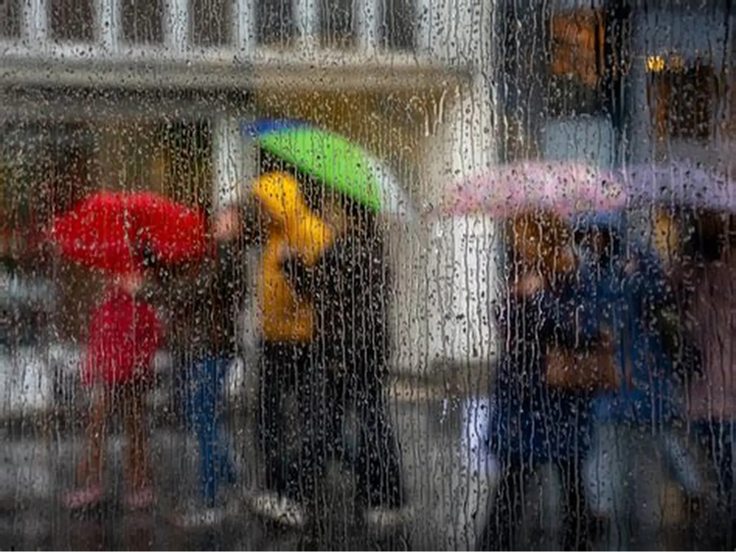 Έ&kappa;&tau;&alpha;&kappa;&tau;&omicron; &delta;&epsilon;&lambda;&tau;ί&omicron; &kappa;&alpha;&iota;&rho;&omicron;ύ: &Iota;&sigma;&chi;&upsilon;&rho;έ&sigmaf; &beta;&rho;&omicron;&chi;έ&sigmaf; &kappa;&alpha;&iota; &kappa;&alpha;&tau;&alpha;&iota;&gamma;ί&delta;&epsilon;&sigmaf; &sigma;&tau;&eta;&nu; &Alpha;&tau;&tau;&iota;&kappa;ή &ndash; &Pi;&rho;&omicron;&sigma;&omicron;&chi;ή &sigma;&tau;&iota;&sigmaf; &mu;&epsilon;&tau;&alpha;&kappa;&iota;&nu;ή&sigma;&epsilon;&iota;&sigmaf;