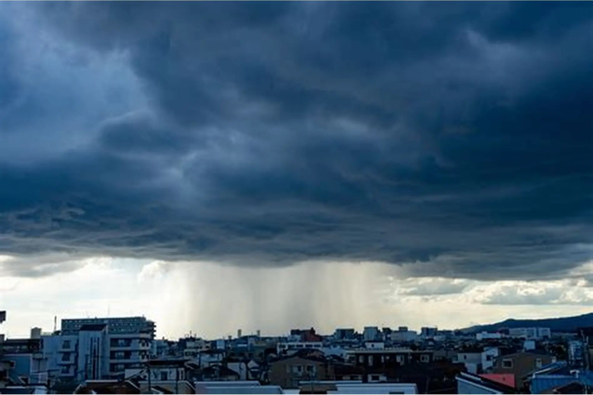 Κορυφώνεται η κακοκαιρία το Σαββατοκύριακο