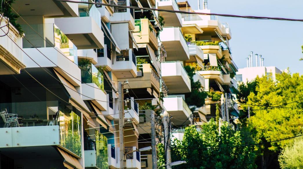 «Πέναλτι» στους ιδιοκτήτες κατοικιών που τις κρατούν κλειστές