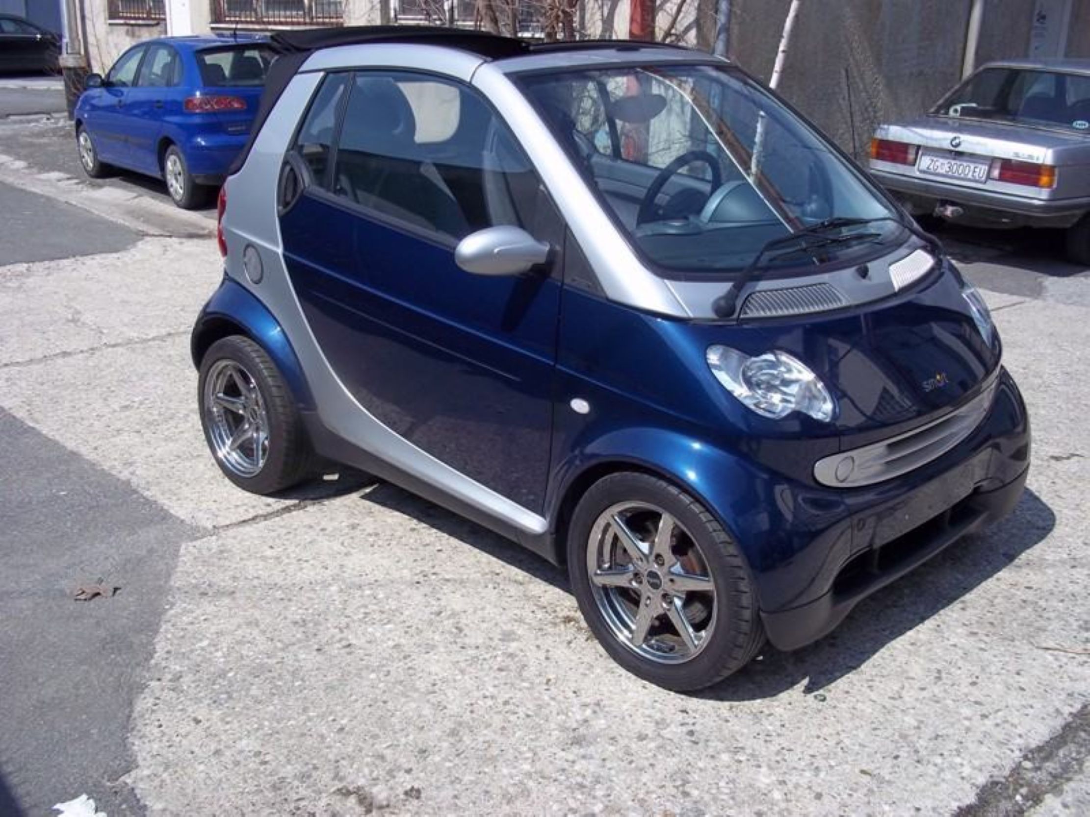 Smart &sigma;&tau;&iota;&sigmaf; &phi;&lambda;ό&gamma;&epsilon;&sigmaf; &sigma;&tau;&omicron; Ά&nu;&omega; &Kappa;&alpha;&lambda;&alpha;&mu;ά&kappa;&iota; &mdash; &Pi;&alpha;&nu;&iota;&kappa;ό&sigmaf; &sigma;&tau;&eta; &lambda;&alpha;ϊ&kappa;ή &sigma;&tau;&eta;&nu; &omicron;&delta;ό &Iota;&omega;&nu;ί&alpha;&sigmaf; &sigma;&tau;&omicron;&nu; &Alpha;&lambda;&iota;&mu;&omicron;