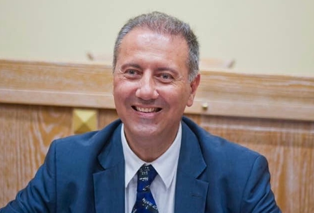 &Tau;&omicron; &sigma;&tau;&omicron;ί&chi;&eta;&mu;&alpha; &tau;&eta;&sigmaf; &pi;&alpha;&nu;&delta;&eta;&mu;ί&alpha;&sigmaf; | &Tau;&omicron;&upsilon; &Nu;ί&kappa;&omicron;&upsilon; &Lambda;&epsilon;&beta;&epsilon;&tau;&sigma;&omicron;&beta;ί&tau;&eta;