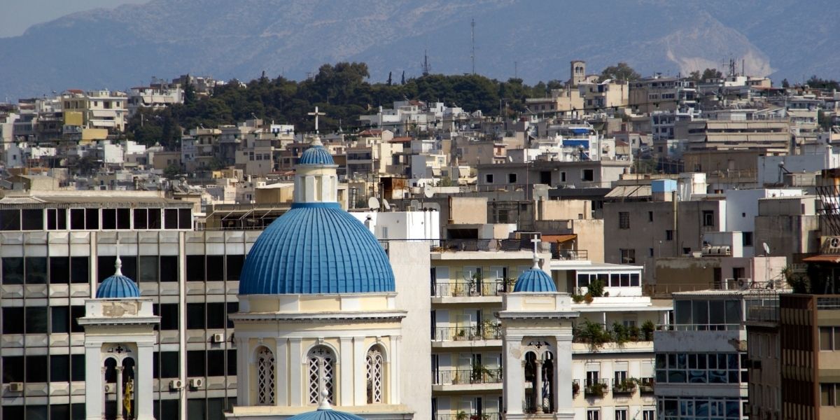 &Pi;&rho;ά&sigma;&iota;&nu;&omicron; &phi;&omega;&sigmaf; &gamma;&iota;&alpha; &tau;&eta; &nu;έ&alpha; &xi;&epsilon;&nu;&omicron;&delta;&omicron;&chi;&epsilon;&iota;&alpha;&kappa;ή &epsilon;&pi;έ&nu;&delta;&upsilon;&sigma;&eta; &sigma;&tau;&omicron;&nu; &Pi;&epsilon;&iota;&rho;&alpha;&iota;ά &ndash; &Pi;&omicron;ύ &theta;&alpha; &gamma;ί&nu;&epsilon;&iota;