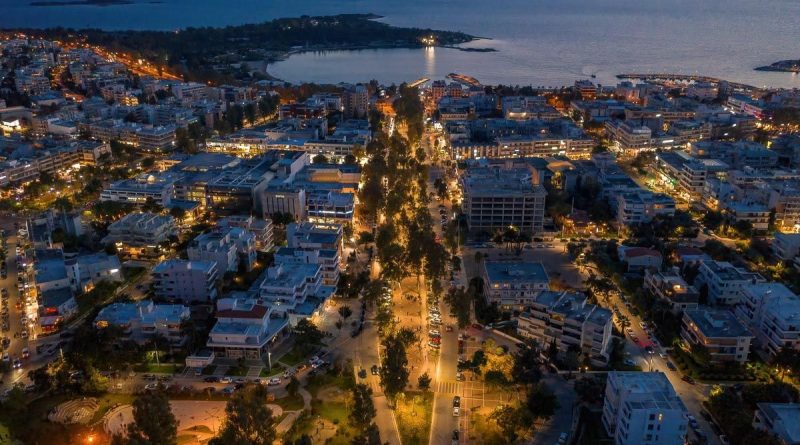 Έ&nu;&alpha; &nu;έ&omicron; &tau;&omicron;&pi;ό&sigma;&eta;&mu;&omicron; &gamma;&iota;&alpha; &tau;&eta; &Gamma;&lambda;&upsilon;&phi;ά&delta;&alpha; &ndash; Έ&tau;&omicron;&iota;&mu;&eta; &eta; &epsilon;&lambda;&lambda;&eta;&nu;&iota;&kappa;ή La Rambla