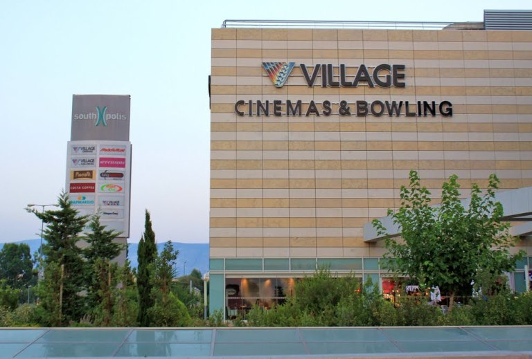 Έ&kappa;&lambda;&epsilon;&iota;&sigma;&epsilon; &tau;&omicron; Village Cinemas &sigma;&tau;&omicron; &Phi;ά&lambda;&eta;&rho;&omicron;