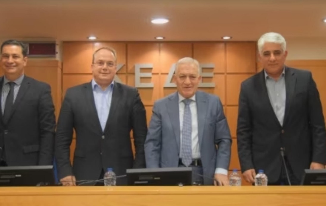 &Eta; &nu;έ&alpha; &eta;&gamma;&epsilon;&sigma;ί&alpha; &tau;&eta;&sigmaf; &Kappa;&Epsilon;&Delta;&Epsilon;: &Pi;&rho;ό&epsilon;&delta;&rho;&omicron;&sigmaf; &omicron; &Lambda;.&Kappa;&upsilon;&rho;ί&zeta;&omicron;&gamma;&lambda;&omicron;&upsilon;, &Alpha;΄&Alpha;&nu;&tau;&iota;&pi;&rho;ό&epsilon;&delta;&rho;&omicron;&sigmaf; &omicron; &Gamma;.&Kappa;&omega;&nu;&sigma;&tau;&alpha;&nu;&tau;έ&lambda;&lambda;&omicron;&sigmaf;