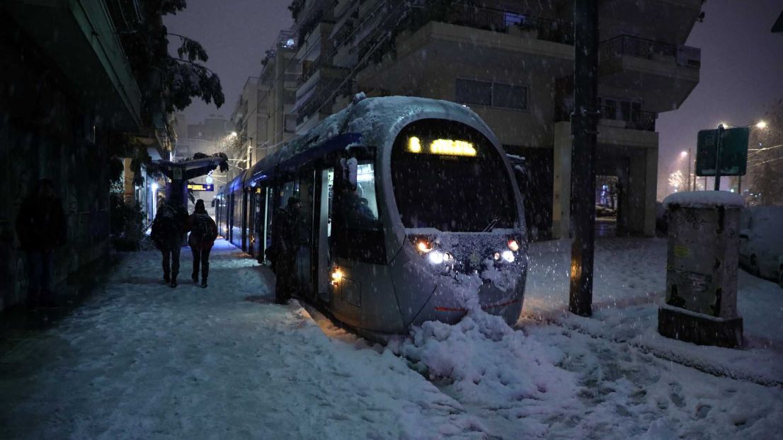 &Kappa;&alpha;&kappa;&omicron;&kappa;&alpha;&iota;&rho;ί&alpha; &laquo;&Epsilon;&lambda;&pi;ί&delta;&alpha;&raquo;: &Pi;&omicron;&iota;&epsilon;&sigmaf; &pi;&epsilon;&rho;&iota;&omicron;&chi;έ&sigmaf; &mu;&pi;&alpha;ί&nu;&omicron;&upsilon;&nu; &sigma;&epsilon; &alpha;&rho;&gamma;ί&alpha; &sigma;ή&mu;&epsilon;&rho;&alpha; - &Mu;&epsilon;&iota;&omega;&mu;έ&nu;&omicron; &omega;&rho;ά&rho;&iota;&omicron; &sigma;&tau;&alpha; &sigma;&omicron;ύ&pi;&epsilon;&rho; &mu;ά&rho;&kappa;&epsilon;&tau;