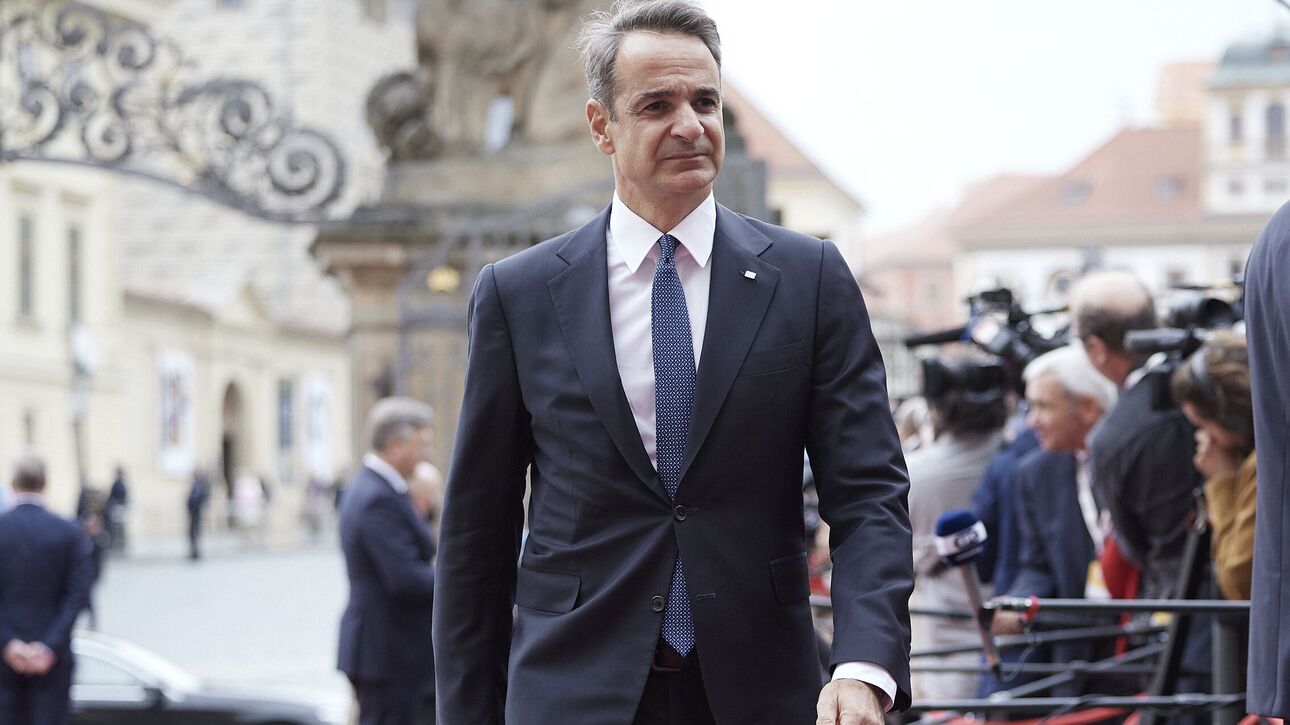 &Sigma;&tau;&iota;&sigmaf; &Beta;&rho;&upsilon;&xi;έ&lambda;&lambda;&epsilon;&sigmaf; &omicron; &Kappa;&upsilon;&rho;&iota;ά&kappa;&omicron;&sigmaf; &Mu;&eta;&tau;&sigma;&omicron;&tau;ά&kappa;&eta;&sigmaf;