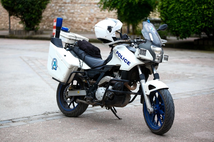 &Kappa;&lambda;&epsilon;&iota;&sigma;&tau;&omicron;ί &delta;&rho;ό&mu;&omicron;&iota; &alpha;ύ&rho;&iota;&omicron; &sigma;&tau;&alpha; &nu;ό&tau;&iota;&alpha; &pi;&rho;&omicron;ά&sigma;&tau;&iota;&alpha; &lambda;ό&gamma;&omega; &epsilon;&lambda;&epsilon;&gamma;&chi;ό&mu;&epsilon;&nu;&eta;&sigmaf; έ&kappa;&rho;&eta;&xi;&eta;&sigmaf;