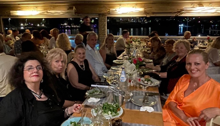 &Alpha;&lambda;&lambda;&alpha;&gamma;ή &eta;&gamma;&epsilon;&sigma;ί&alpha;&sigmaf; &tau;&omicron;&upsilon; Rotary Club &Beta;&omicron;&upsilon;&lambda;&iota;&alpha;&gamma;&mu;έ&nu;&eta;&sigmaf;