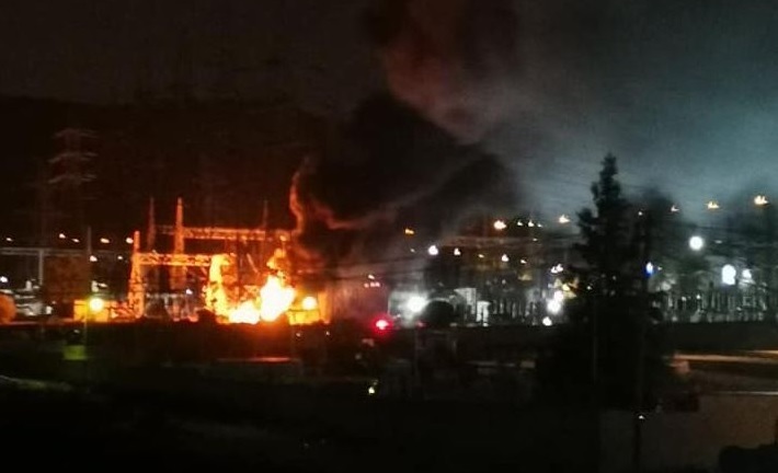 &Xi;&alpha;&phi;&nu;&iota;&kappa;ό &laquo;&mu;&pi;&lambda;&alpha;&kappa;-&alpha;&omicron;&upsilon;&tau;&raquo; &sigma;&tau;&eta;&nu; &mu;&iota;&sigma;ή &chi;ώ&rho;&alpha; &lambda;ό&gamma;&omega; &pi;&upsilon;&rho;&kappa;&alpha;&gamma;&iota;ά&sigmaf; &sigma;&tau;&omicron;&nu; &Alpha;&sigma;&pi;&rho;ό&pi;&upsilon;&rho;&gamma;&omicron; - &Pi;&omega;&sigmaf; &pi;&rho;&omicron;&kappa;&lambda;ή&theta;&eta;&kappa;&epsilon;;