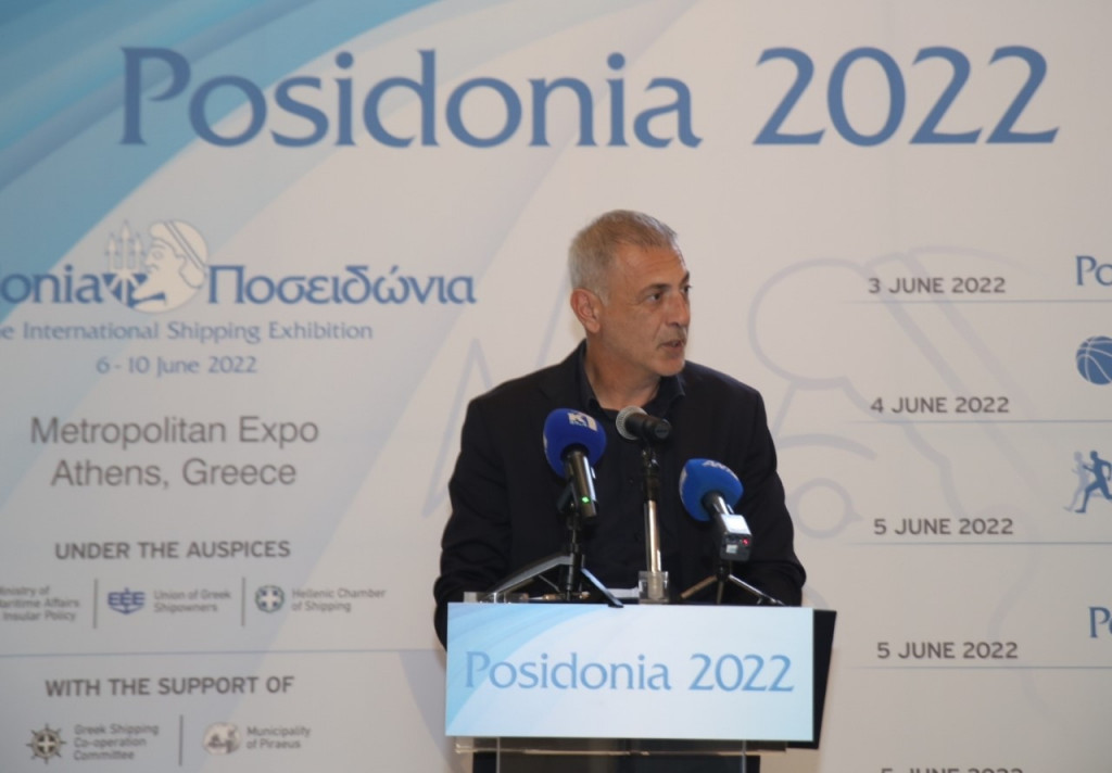 &Mu;ώ&rho;&alpha;&lambda;&eta;&sigmaf;: &Omicron; &Pi;&epsilon;&iota;&rho;&alpha;&iota;ά&sigmaf; &epsilon;ί&nu;&alpha;&iota; &eta; &beta;ά&sigma;&eta; &kappa;&alpha;&iota; &eta; &pi;ό&lambda;&eta; &sigma;&tau;&eta;&nu; &omicron;&pi;&omicron;ί&alpha; &chi;&tau;&upsilon;&pi;ά &eta; &kappa;&alpha;&rho;&delta;&iota;ά &tau;&eta;&sigmaf; &epsilon;&lambda;&lambda;&eta;&nu;&iota;&kappa;ή&sigmaf; &nu;&alpha;&upsilon;&tau;&iota;&lambda;ί&alpha;&sigmaf;