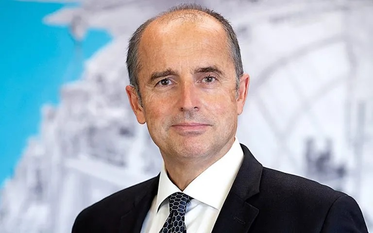 &Sigma;&alpha;&chi;ί&nu;&eta;&sigmaf; (&Epsilon;&Upsilon;&Delta;&Alpha;&Pi;) &gamma;&iota;&alpha; Lamda &kappa;&alpha;&iota; &Epsilon;&lambda;&lambda;&eta;&nu;&iota;&kappa;ό: &laquo;&Tau;&omicron; &nu;&epsilon;&rho;ό &sigma;&tau;&alpha;&mu;&alpha;&tau;ά&epsilon;&iota; &sigma;&tau;&eta;&nu; &Lambda;. &Beta;&omicron;&upsilon;&lambda;&iota;&alpha;&gamma;&mu;έ&nu;&eta;&sigmaf;&raquo;