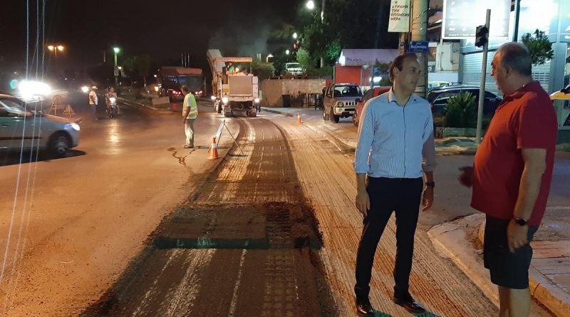 &Delta;ή&mu;&alpha;&rho;&chi;&omicron;&sigmaf; &Gamma;&lambda;&upsilon;&phi;ά&delta;&alpha;&sigmaf;:&laquo;&Delta;&epsilon;&nu; &sigma;&tau;&alpha;&mu;&alpha;&tau;ά&mu;&epsilon; &omicron;ύ&tau;&epsilon; &sigma;&tau;&iota;&gamma;&mu;ή &nu;&alpha; &alpha;&lambda;&lambda;ά&zeta;&omicron;&upsilon;&mu;&epsilon; &tau;&eta;&nu; &pi;ό&lambda;&eta; &mu;&alpha;&sigmaf;&raquo; 