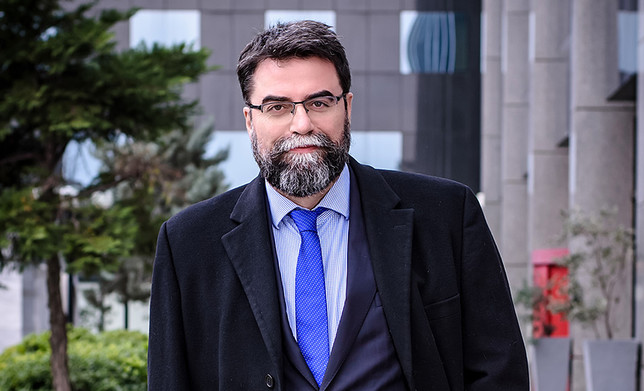 &Delta;&iota;&kappa;&alpha;ί&omega;&sigma;&eta; &tau;&omicron;&upsilon; &Beta;&alpha;&sigma;ί&lambda;&eta; &Omicron;&iota;&kappa;&omicron;&nu;ό&mu;&omicron;&upsilon; &gamma;&iota;&alpha; &tau;&omicron; &nu;&omicron;&sigma;&omicron;&kappa;&omicron;&mu;&epsilon;ί&omicron; &Mu;&epsilon;&sigma;&omicron;&gamma;&epsilon;ί&omega;&nu;