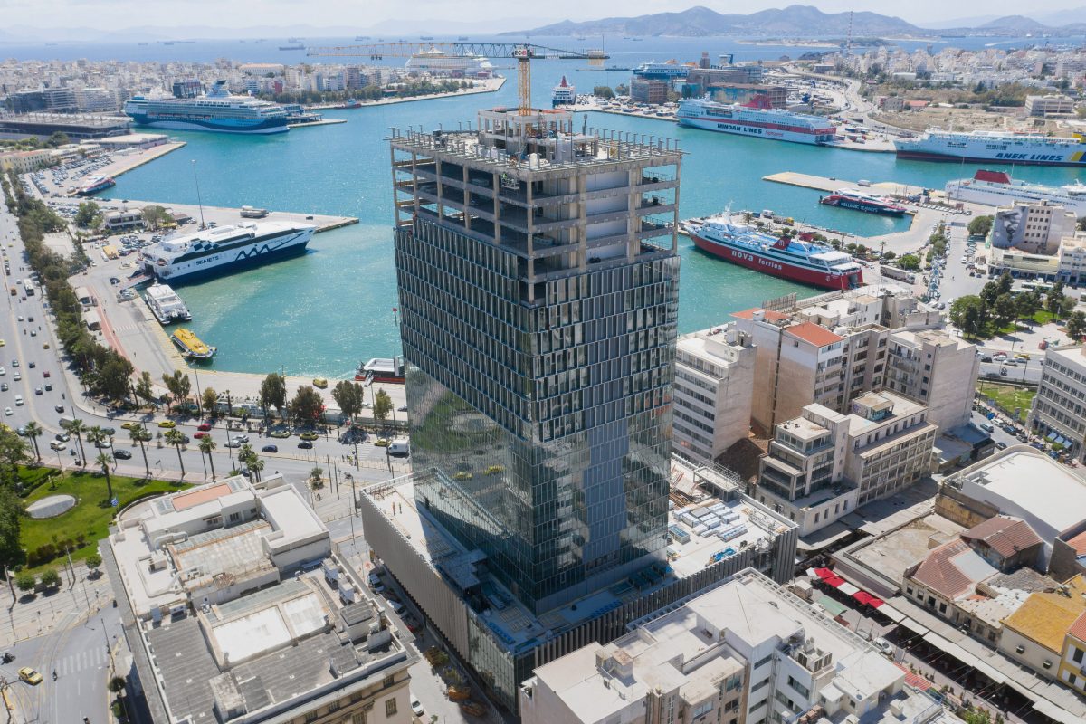 &Omicron; &Pi;ύ&rho;&gamma;&omicron;&sigmaf; &tau;&omicron;&upsilon; &Pi;&epsilon;&iota;&rho;&alpha;&iota;ά &laquo;ά&nu;&omicron;&iota;&xi;&epsilon;&raquo; &tau;&iota;&sigmaf; &pi;ό&rho;&tau;&epsilon;&sigmaf; &tau;&omicron;&upsilon; &sigma;&tau;&omicron; NouPou