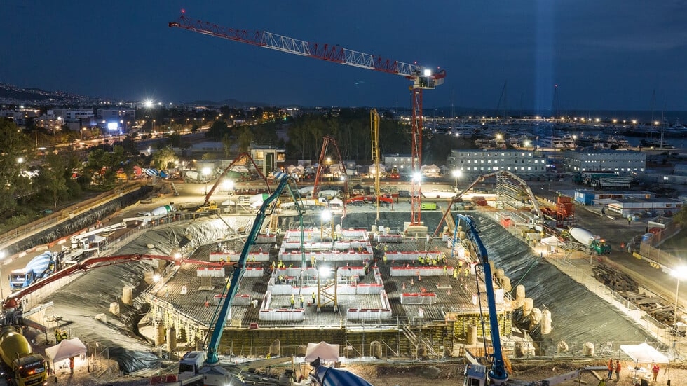 &Epsilon;&lambda;&lambda;&eta;&nu;&iota;&kappa;ό: &Omicron;&lambda;&omicron;&kappa;&lambda;&eta;&rho;ώ&theta;&eta;&kappa;&epsilon; &eta; &theta;&epsilon;&mu;&epsilon;&lambda;ί&omega;&sigma;&eta; &tau;&omicron;&upsilon; ύ&psi;&omicron;&upsilon;&sigmaf; 200 &mu;. Riviera Tower