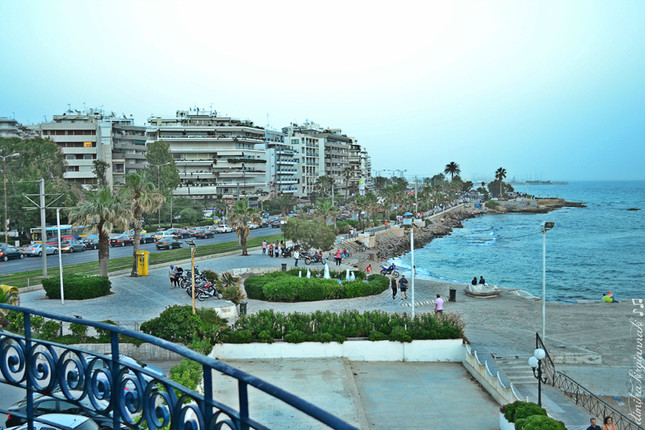 &Pi;&alpha;&lambda;&alpha;&iota;ό &Phi;ά&lambda;&eta;&rho;&omicron;: &Gamma;&iota;&omicron;&rho;&tau;ή &lambda;ή&xi;&eta;&sigmaf; &pi;&rho;&omicron;&gamma;&rho;ά&mu;&mu;&alpha;&tau;&omicron;&sigmaf; &theta;&epsilon;&rho;&iota;&nu;ή&sigmaf; &delta;&eta;&mu;&iota;&omicron;&upsilon;&rho;&gamma;&iota;&kappa;ή&sigmaf; &alpha;&pi;&alpha;&sigma;&chi;ό&lambda;&eta;&sigma;&eta;&sigmaf;