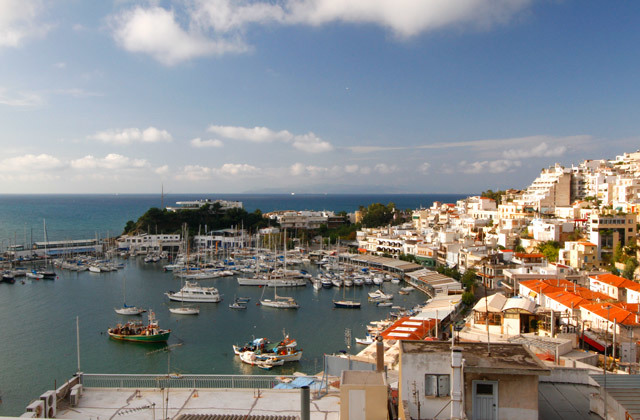 Η Αθηναϊκή Ριβιέρα ξεκινά από την Καστέλλα…