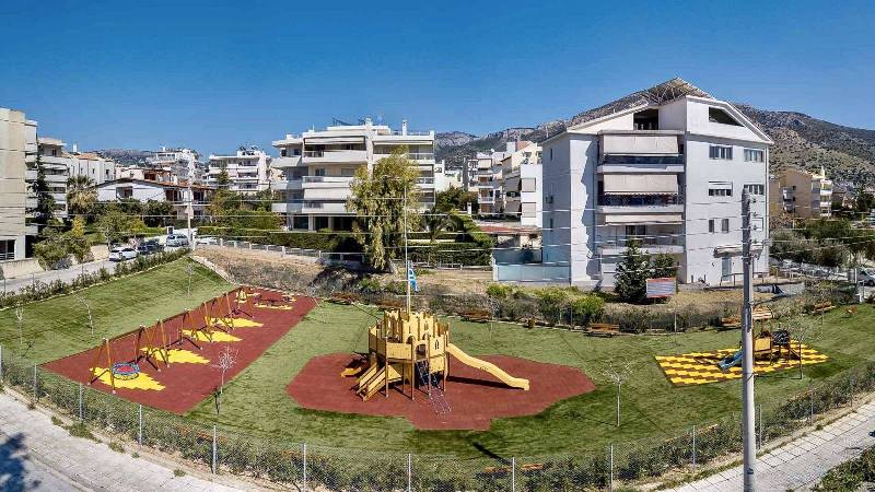 Ακόμη μία ιδιαίτερη παιδική χαρά στη Γλυφάδα