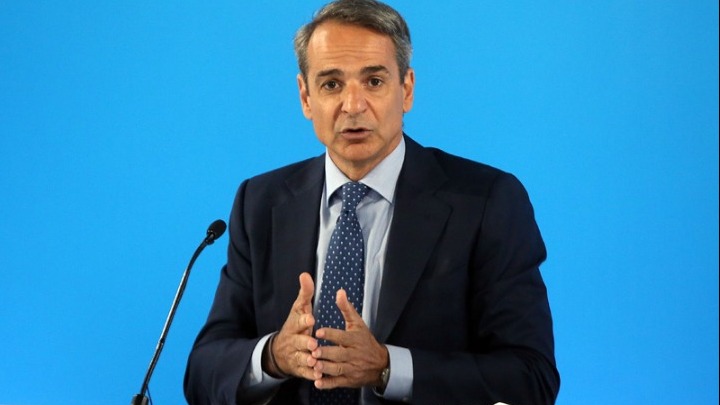 &Mu;&eta;&tau;&sigma;&omicron;&tau;ά&kappa;&eta;&sigmaf;: &laquo;&Eta; &alpha;ύ&xi;&eta;&sigma;&eta; &tau;&omega;&nu; &mu;&iota;&sigma;&theta;ώ&nu; &sigma;&epsilon; &delta;&eta;&mu;ό&sigma;&iota;&omicron; &kappa;&alpha;&iota; &iota;&delta;&iota;&omega;&tau;&iota;&kappa;ό &tau;&omicron;&mu;έ&alpha; &epsilon;ί&nu;&alpha;&iota; &pi;&rho;&omicron;&tau;&epsilon;&rho;&alpha;&iota;ό&tau;&eta;&tau;&alpha;&raquo;