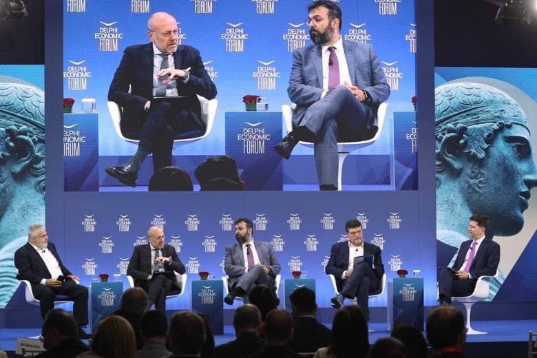 &Phi;ό&rho;&omicron;&upsilon;&mu; &Delta;&epsilon;&lambda;&phi;ώ&nu;: &Pi;ά&nu;&omega; &alpha;&pi;ό &mu;&iota;&sigma;ό &delta;&iota;&sigma;. &tau;&alpha; &phi;&omicron;&rho;&omicron;&lambda;&omicron;&gamma;&iota;&kappa;ά έ&sigma;&omicron;&delta;&alpha; &alpha;&pi;ό &tau;&omicron; online gaming