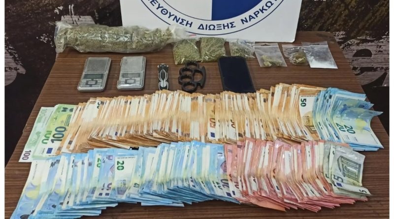 &Beta;&omicron;ύ&lambda;&alpha;: &Chi;&epsilon;&iota;&rho;&omicron;&pi;έ&delta;&epsilon;&sigmaf; &sigma;&epsilon; 27&chi;&rho;&omicron;&nu;&omicron; &pi;&omicron;&upsilon; &delta;&iota;&alpha;&kappa;&iota;&nu;&omicron;ύ&sigma;&epsilon; &nu;&alpha;&rho;&kappa;&omega;&tau;&iota;&kappa;ά &sigma;&tau;&alpha; &nu;ό&tau;&iota;&alpha; &pi;&rho;&omicron;ά&sigma;&tau;&iota;&alpha;